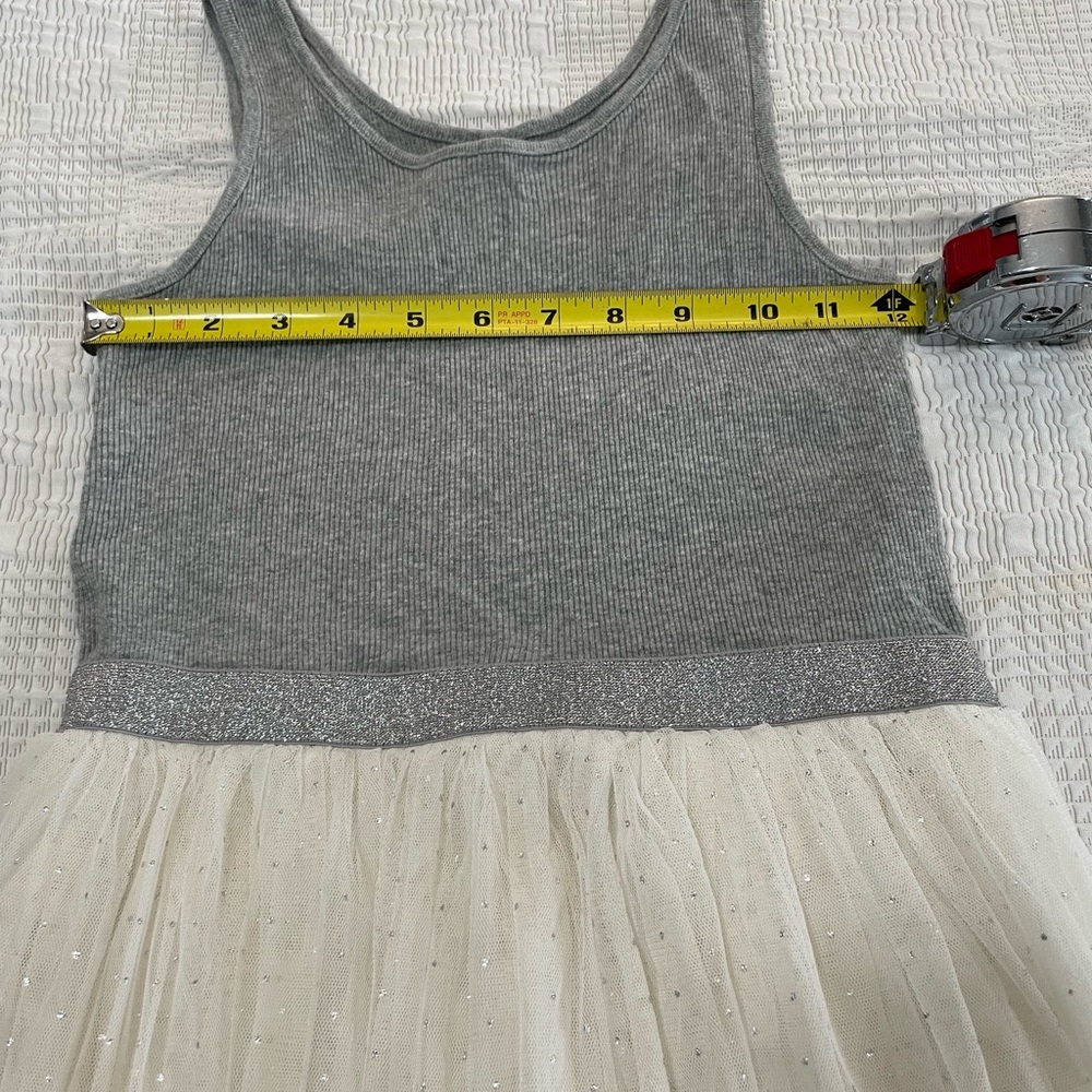 Girls 👗 GAP Gray and White Fit and Flare Dress Sleeveless Scoop Neck, size 10 - Picture 4 of 7